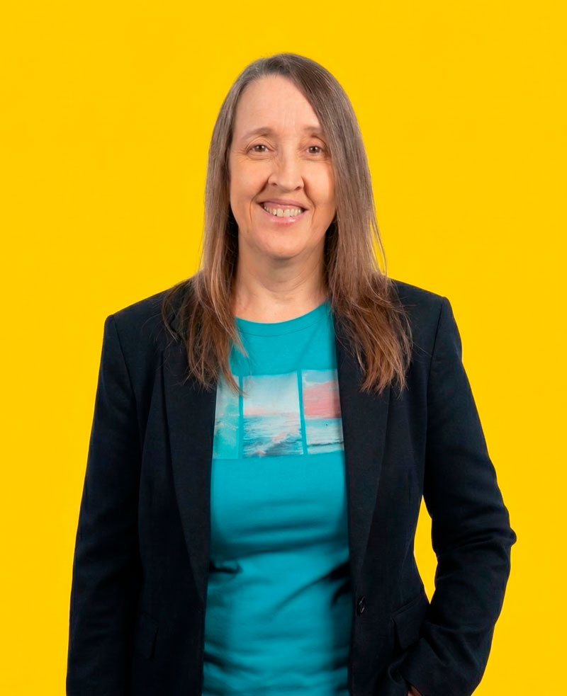 Tara Roskell - AI Easy Over 50